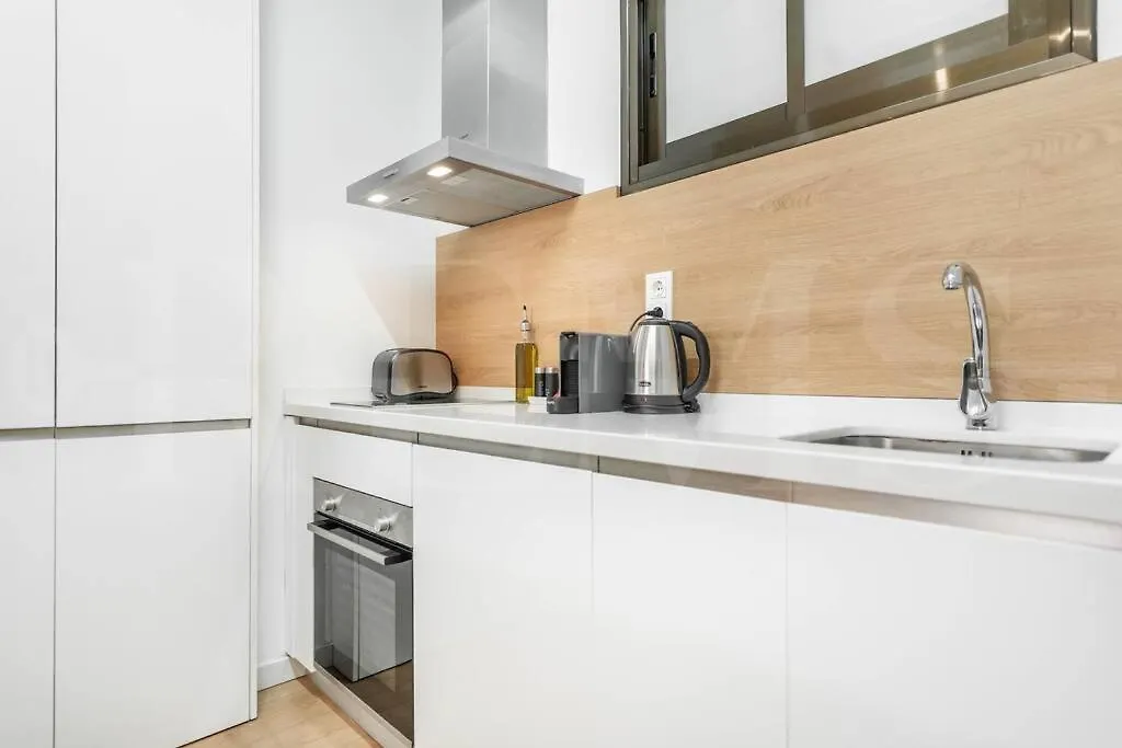 Chic Apartment In The Heart Of Malaga By Rems