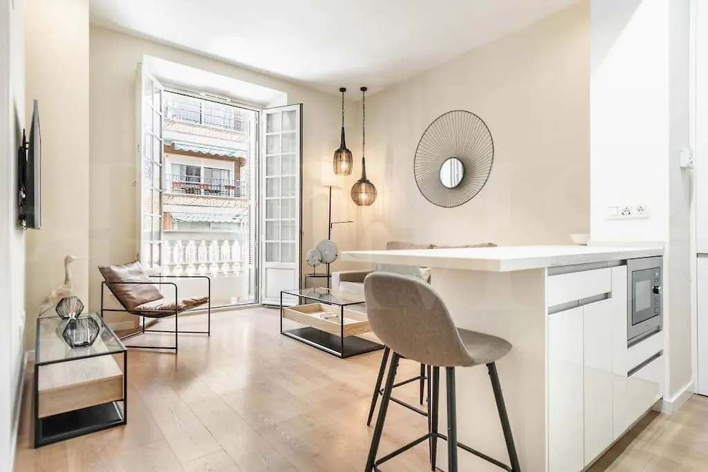 Chic Apartment In The Heart Of Malaga By Rems Spain