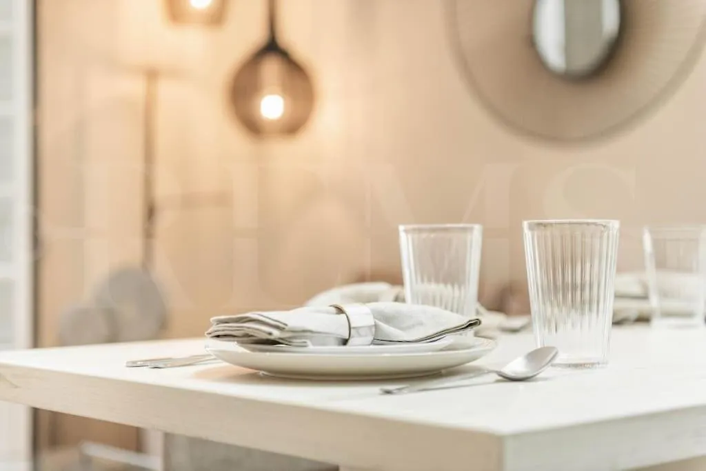 Chic Apartment In The Heart Of Malaga By Rems