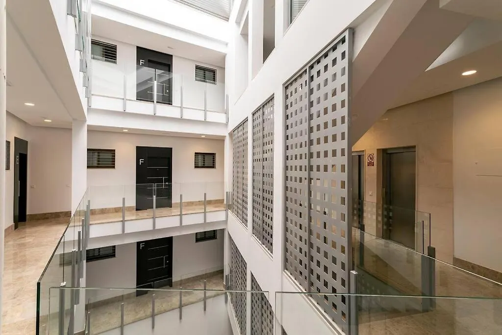 Chic Apartment In The Heart Of Malaga By Rems