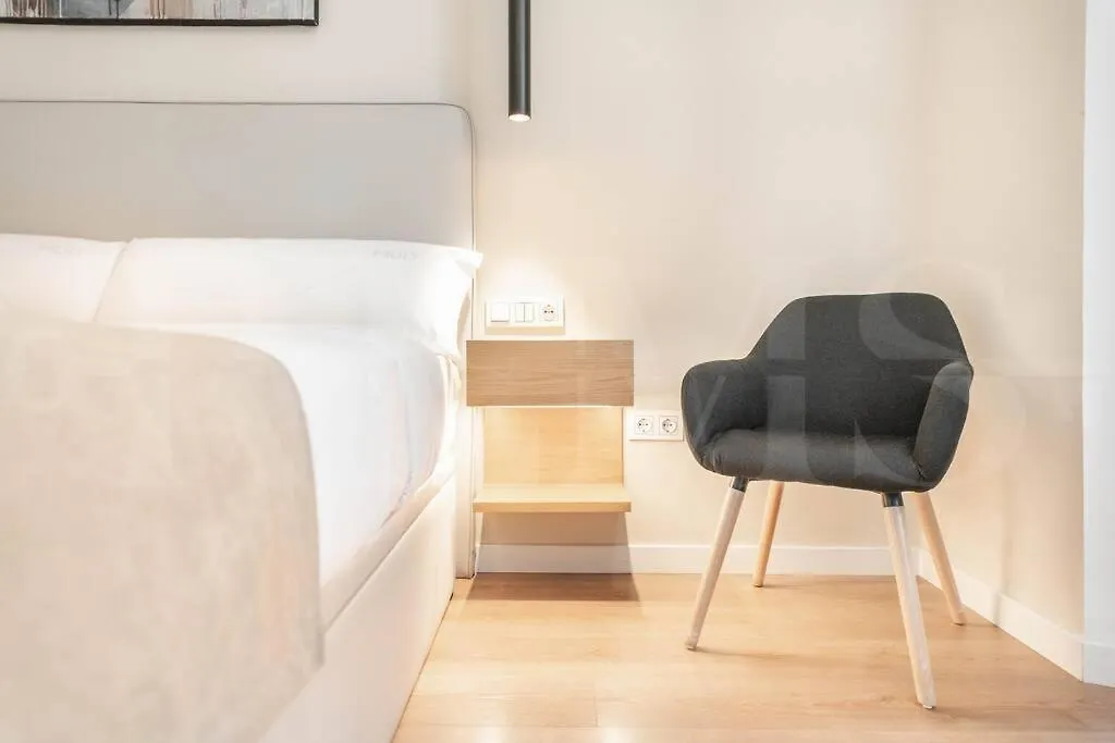 Chic Apartment In The Heart Of Malaga By Rems Ισπανία